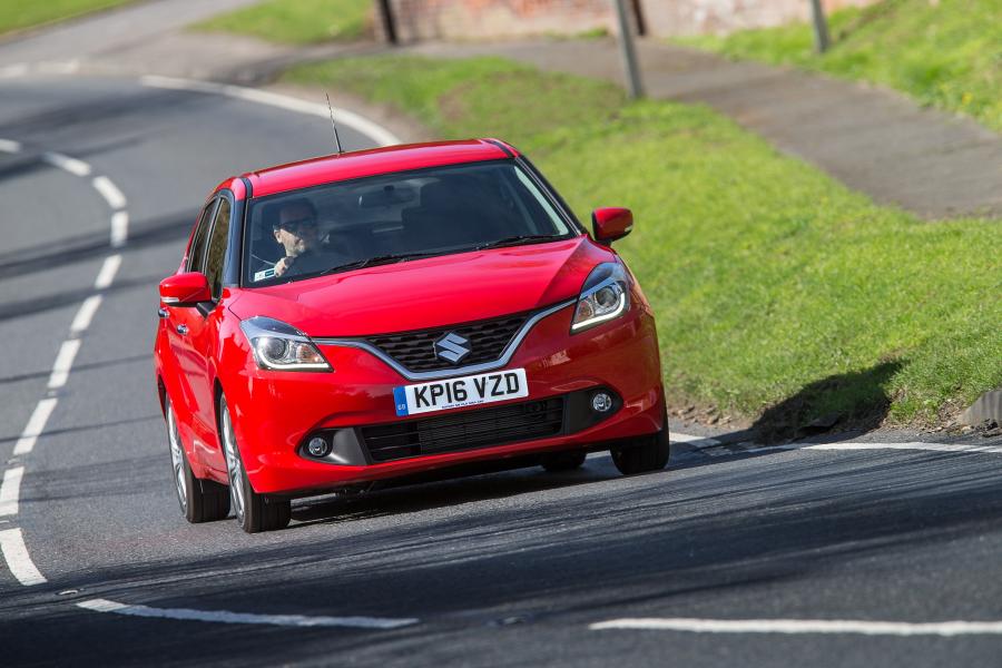  Suzuki Baleno 2016 года  (UK) (фото 23 из 88)